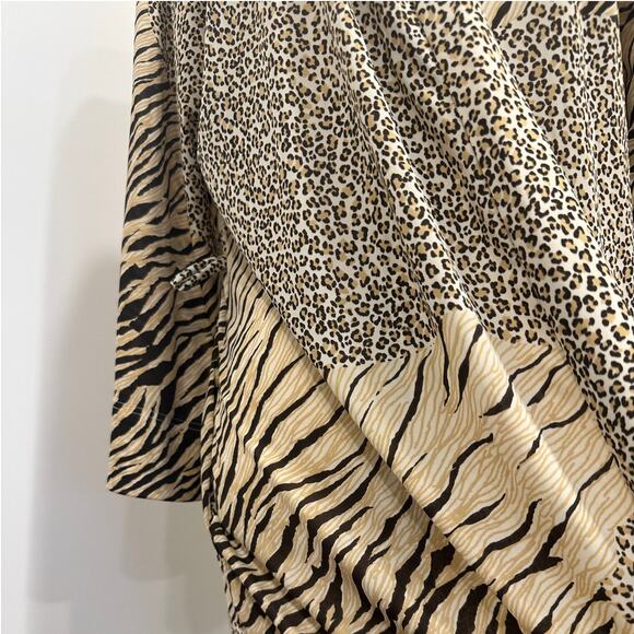 Natori Black Tan Animal Print Stretch Jersey Kimono Robe Tiger Leopard Lounge - Picture 7 of 14